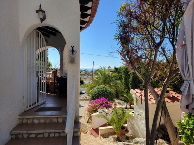 4 slaapkamer Villa te koop in Calpe / Calp met zwembad garage - € 495.000 (Ref: 10154104)