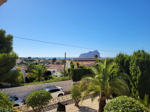 4 slaapkamer Villa te koop in Calpe / Calp met zwembad garage - € 495.000 (Ref: 10154104)