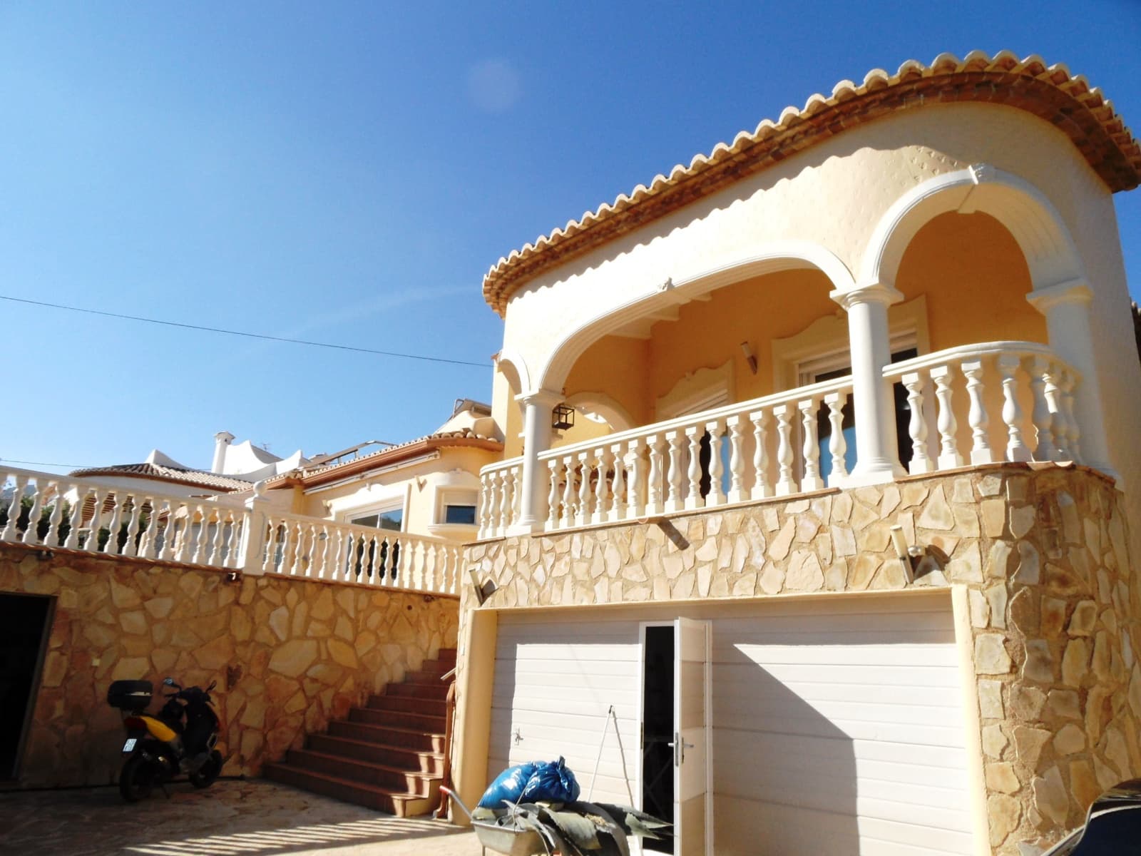 5 soveværelse Villa til salg i Calpe / Calp - € 749.000 (Ref: 6613366)