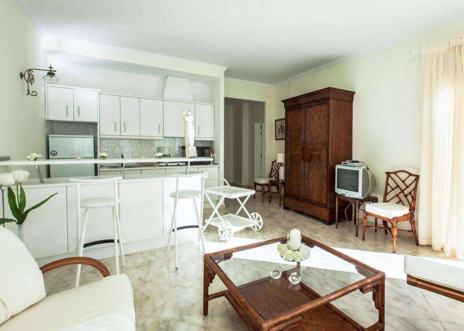 3 bedroom Villa for sale in Altea with pool garage - € 1,700,000 (Ref: 6613408)