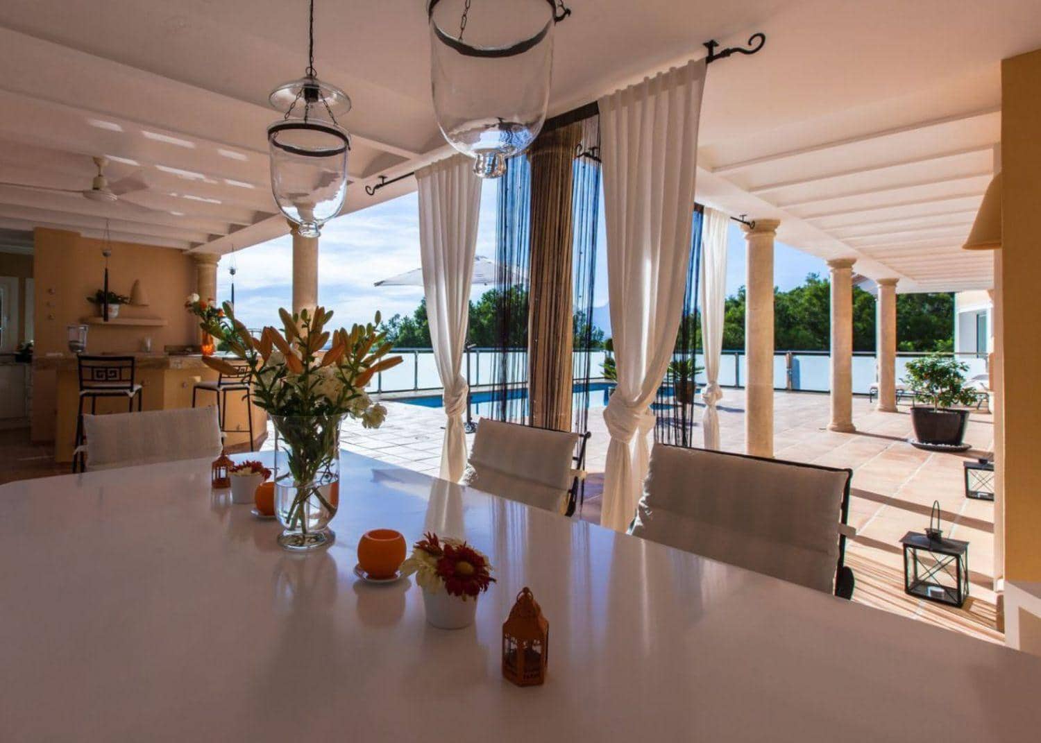 3 bedroom Villa for sale in Altea with pool garage - € 1,700,000 (Ref: 6613408)