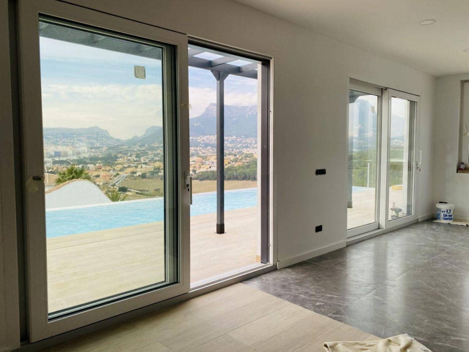 4 soveværelse Villa til salg i Calpe / Calp - € 1.400.000 (Ref: 6613450)