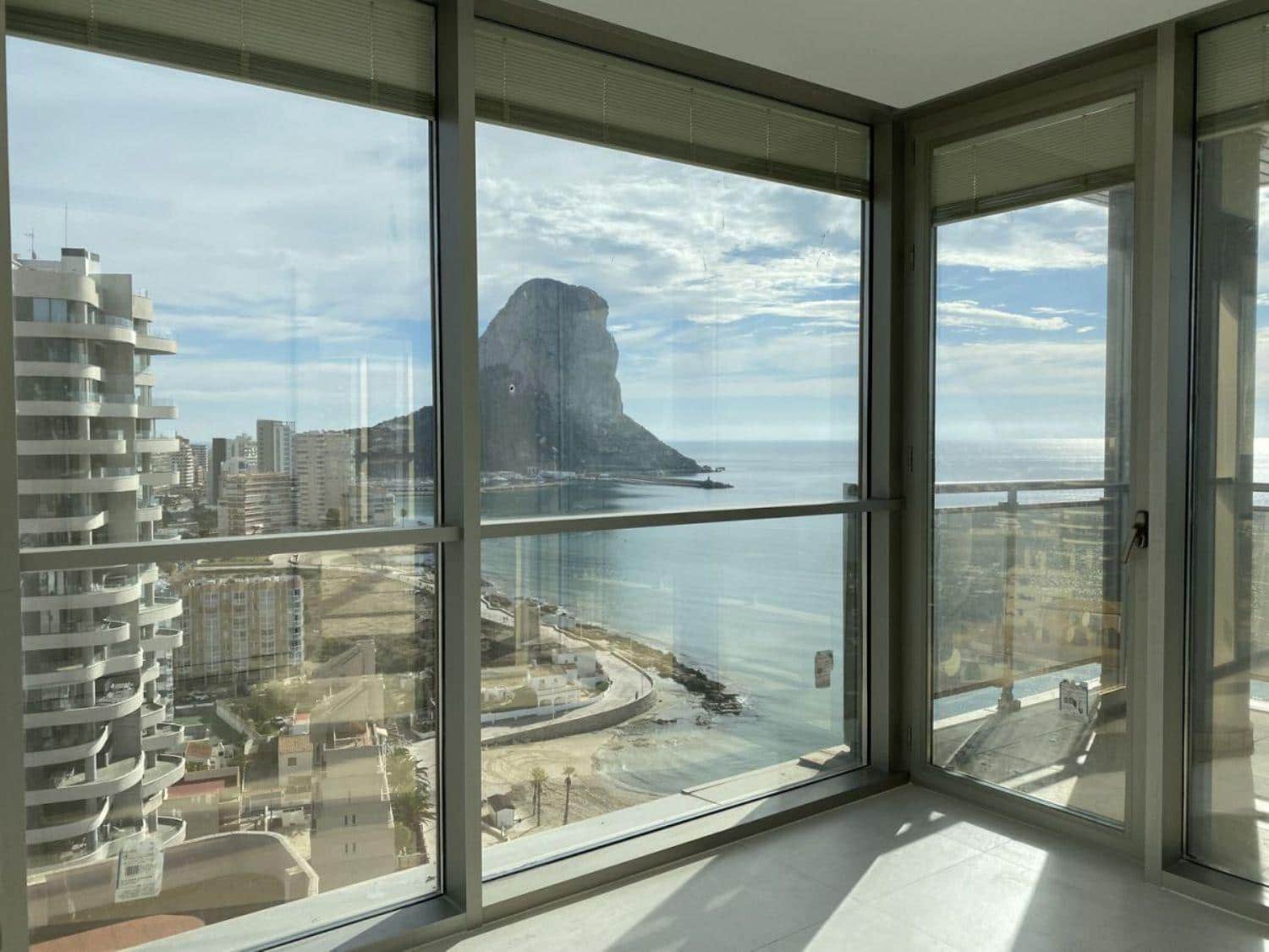 3 soveværelse Lejlighed til salg i Calpe / Calp med garage - € 1.500.000 (Ref: 6613467)