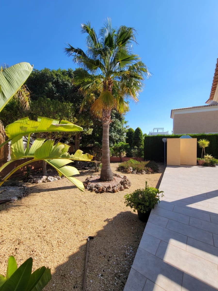 3 soveværelse Villa til salg i Calpe / Calp med garage - € 995.000 (Ref: 6613587)