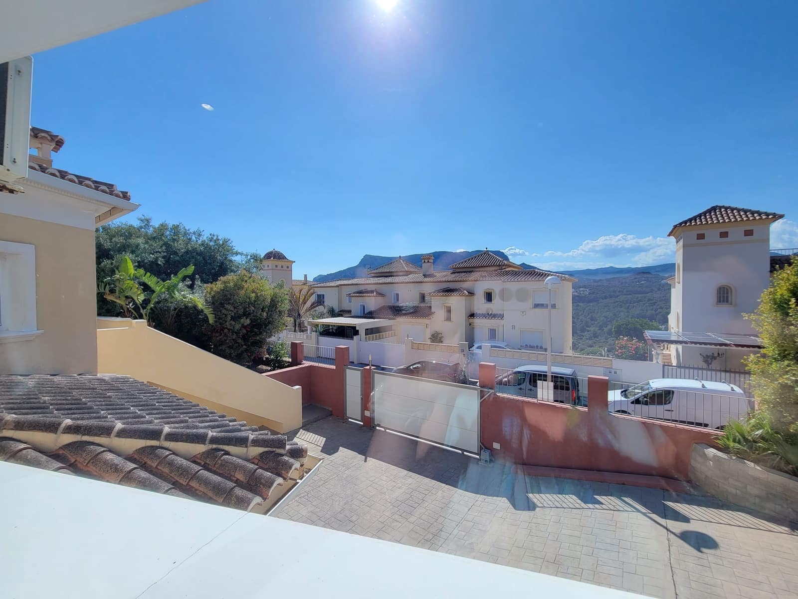3 soveværelse Villa til salg i Calpe / Calp med garage - € 995.000 (Ref: 6613587)