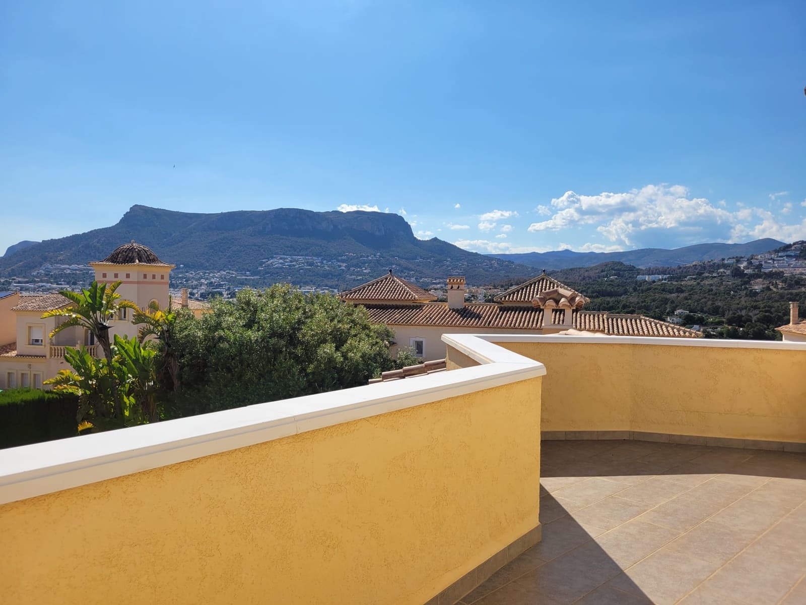 3 soveværelse Villa til salg i Calpe / Calp med garage - € 995.000 (Ref: 6613587)