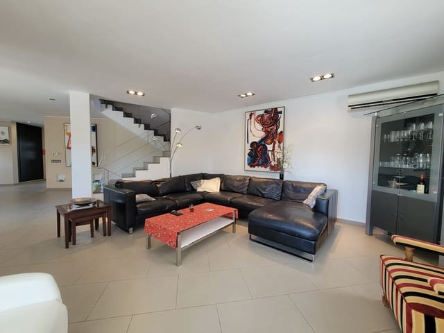 3 soveværelse Villa til salg i Cometa - Carrió, Calpe / Calp med garage - € 995.000 (Ref: 6613587)