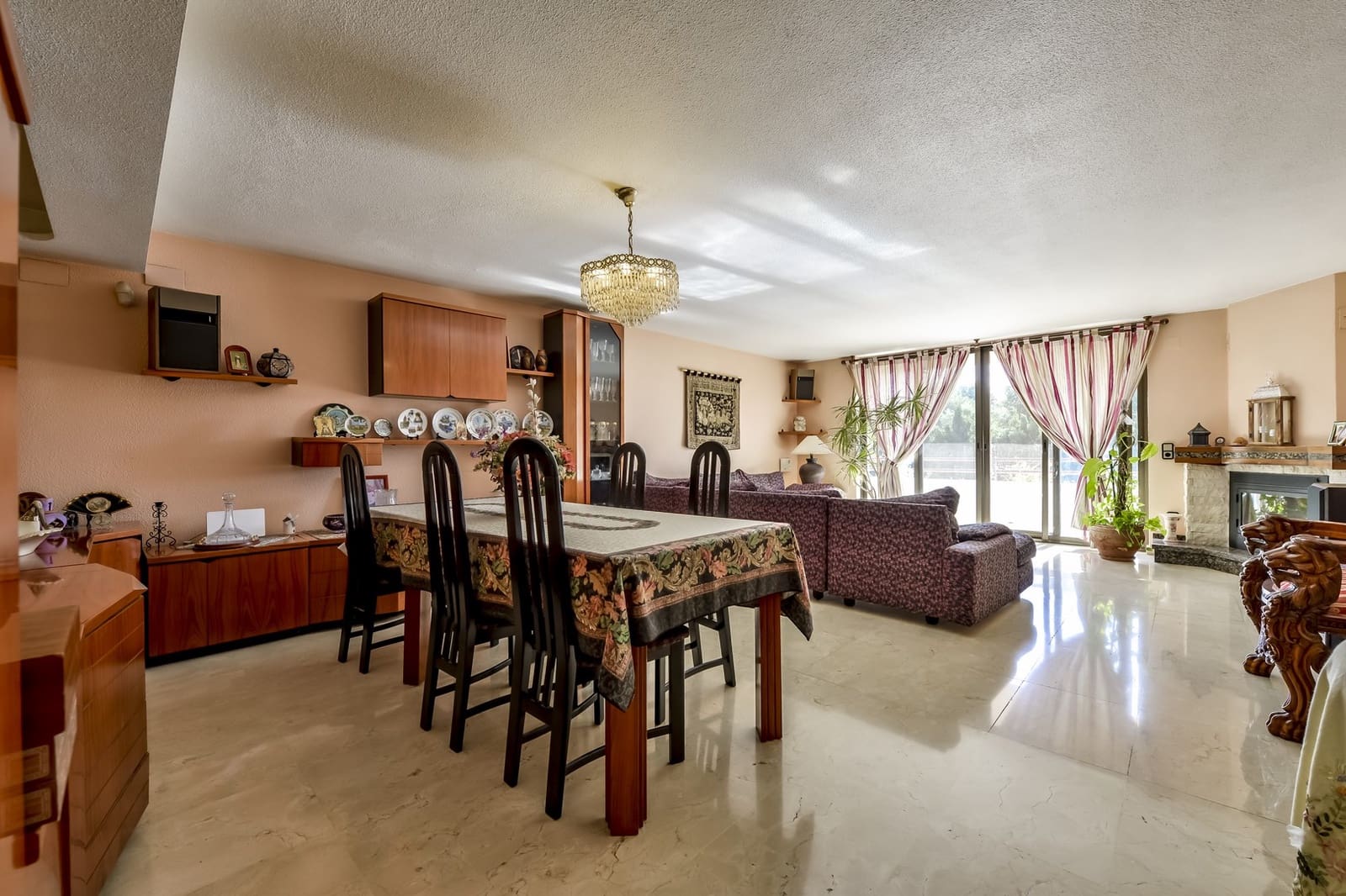 6 Zimmer Villa zu verkaufen in Benidorm mit Pool Garage - 860.000 € (Ref: 7670779)