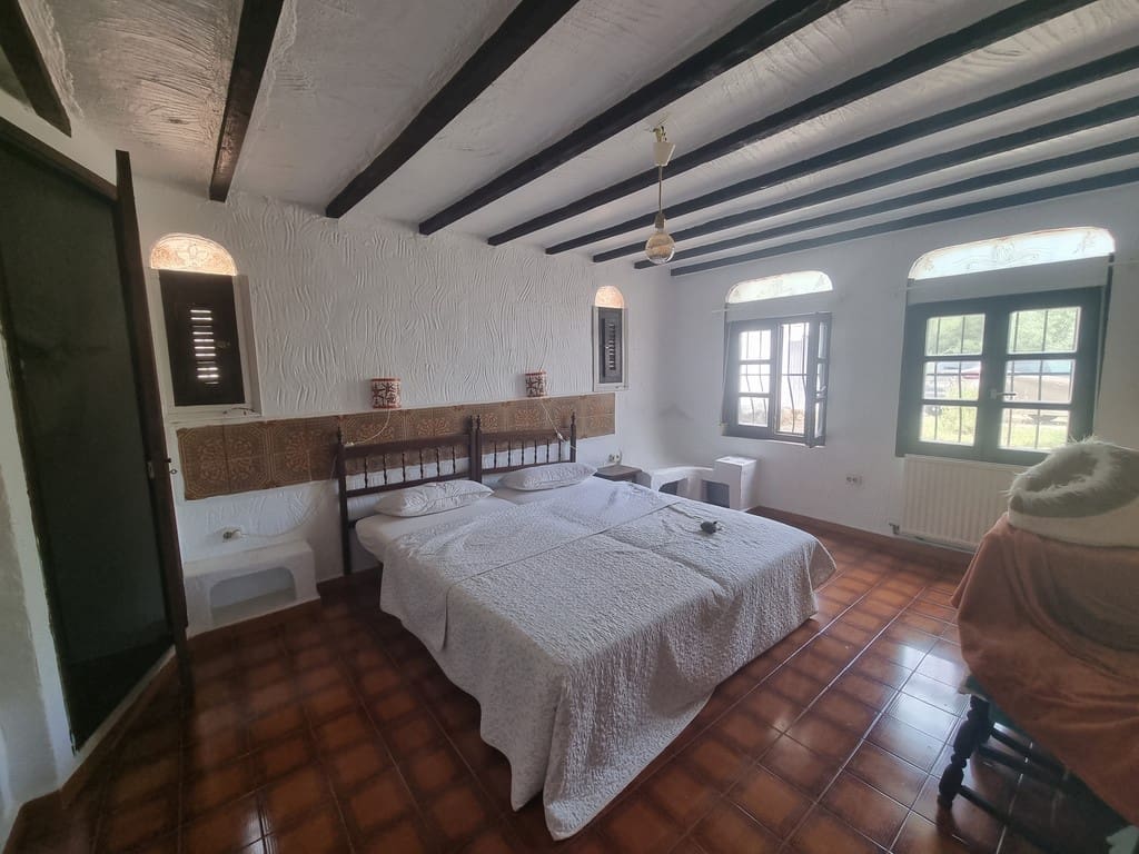 3 bedroom Finca/Country House for sale in Calpe / Calp with pool garage - € 895,000 (Ref: 7813929)