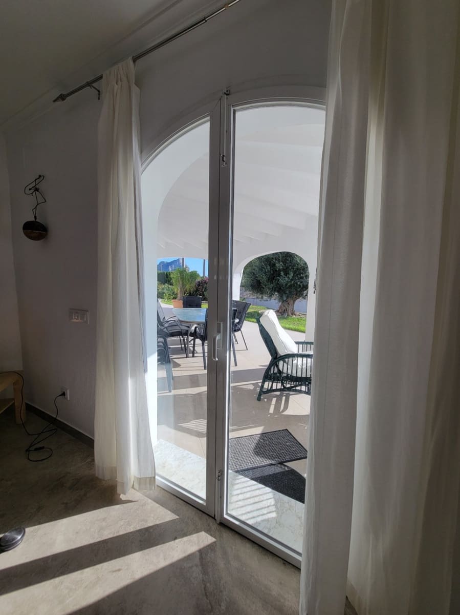 3 soveværelse Villa til salg i Calpe / Calp med swimmingpool garage - € 795.000 (Ref: 8518594)