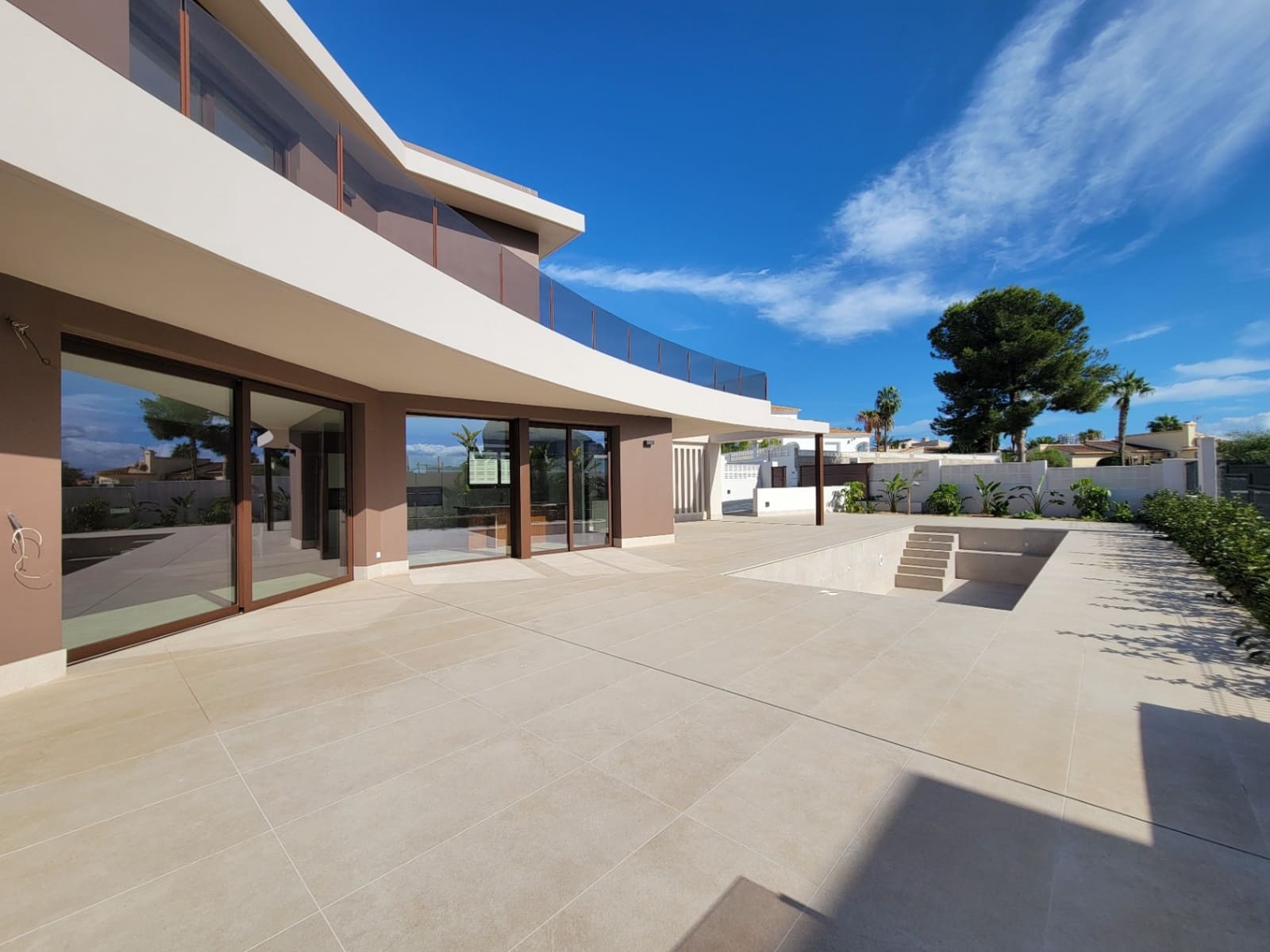 5 soveværelse Villa til salg i Calpe / Calp med swimmingpool garage - € 1.550.000 (Ref: 8543118)