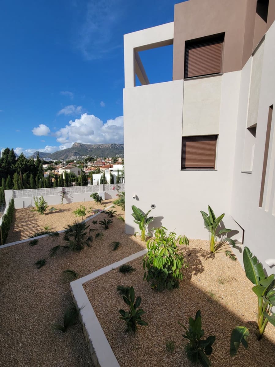 5 soveværelse Villa til salg i Calpe / Calp med swimmingpool garage - € 1.550.000 (Ref: 8543118)