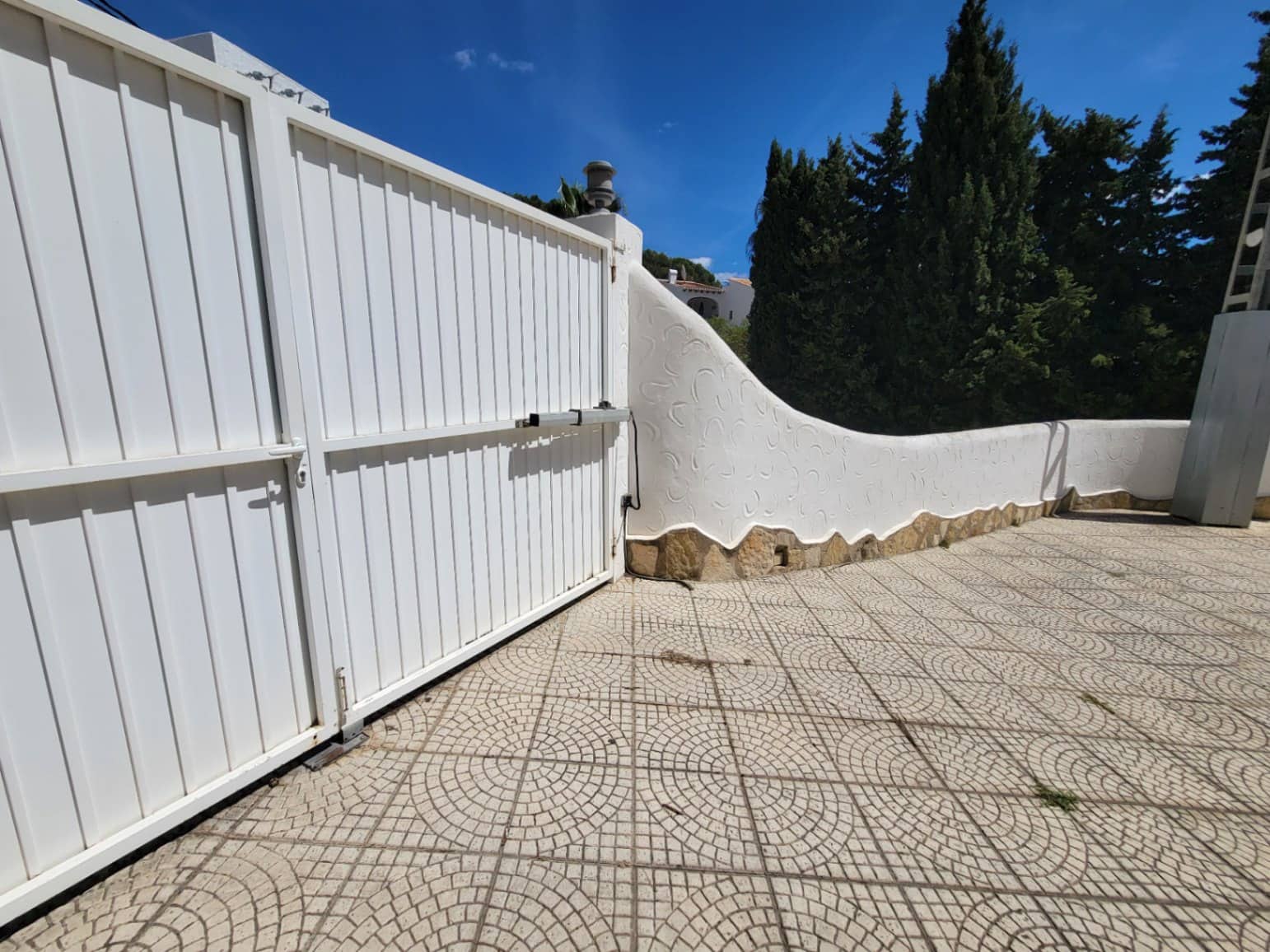 10 chambre Villa/Maison à vendre à Moraira avec piscine garage - 895 000 € (Ref: 8945638)