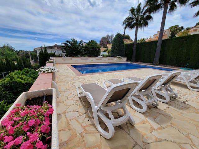 3 bedroom Villa for sale in Benissa with pool garage - € 895,000 (Ref: 8973196)