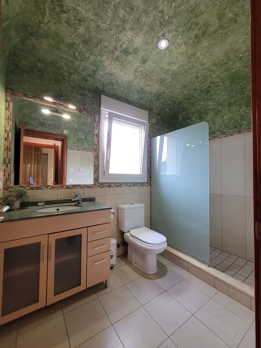 3 soveværelse Villa til salg i Benissa med swimmingpool garage - € 895.000 (Ref: 8973196)