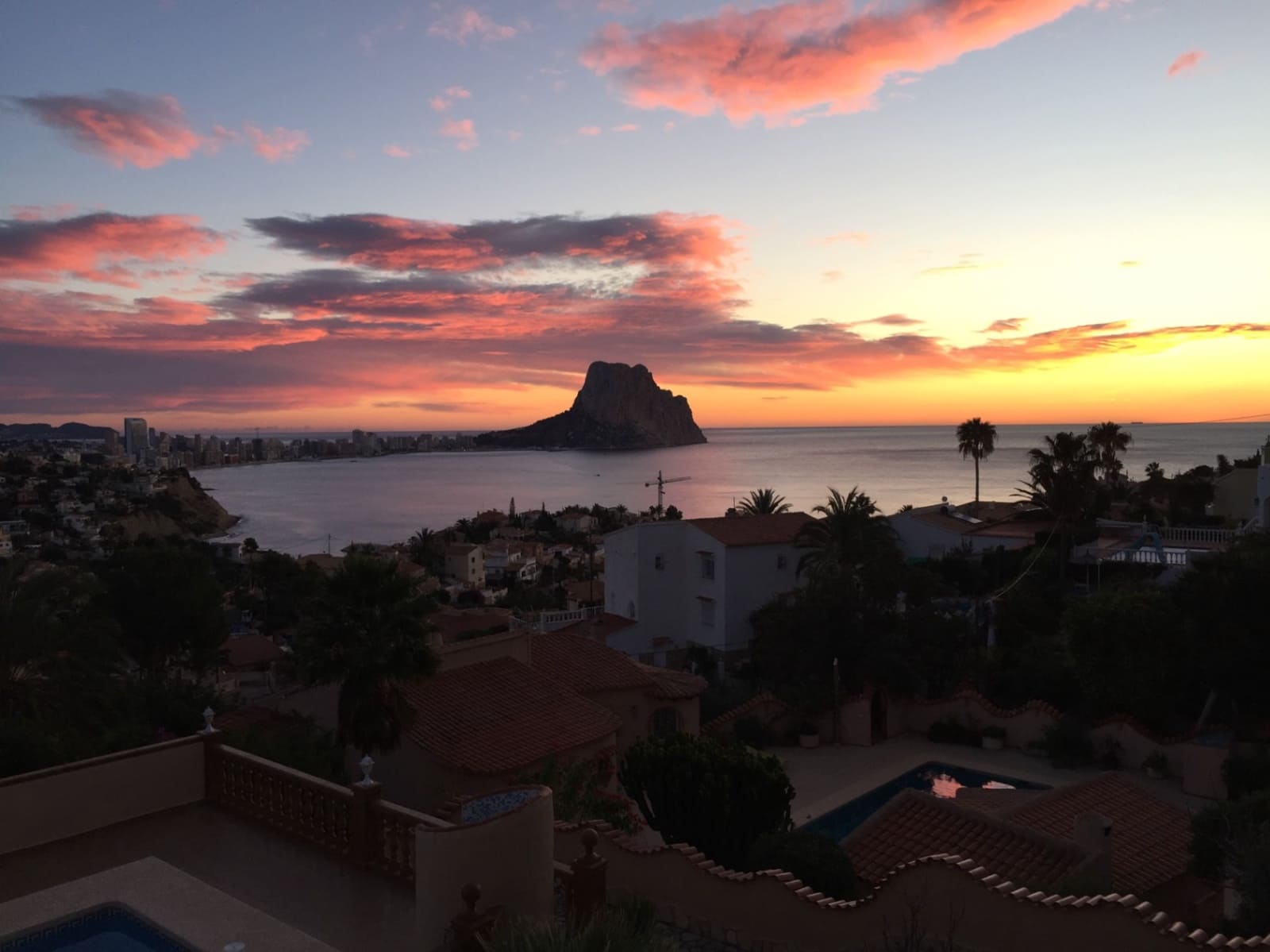 4 soveværelse Villa til salg i Calpe / Calp med swimmingpool garage - € 730.000 (Ref: 8983701)