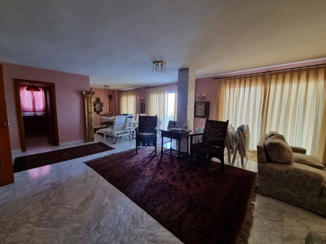 2 bedroom Apartment for sale in Puerto, Calpe / Calp with pool garage - € 1,600,000 (Ref: 9172321)