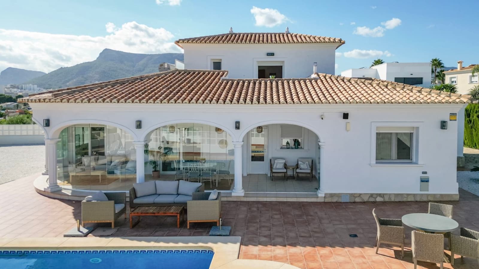 4 quarto Moradia para venda em Calpe / Calp com piscina garagem - 995 000 € (Ref: 9405894)