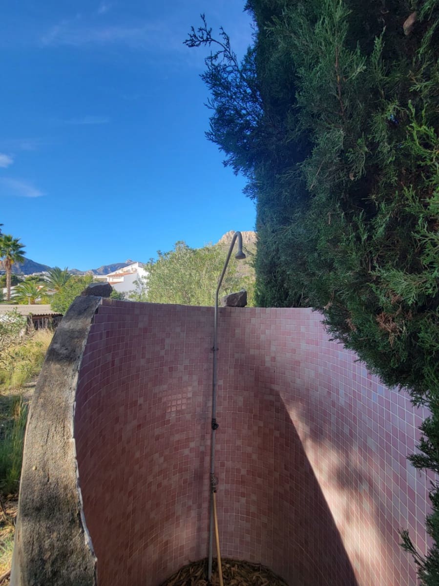 3 makuuhuone Huvila myytävänä paikassa Calpe / Calp mukana 
autotalli - 420 000 € (Ref: 9435002)