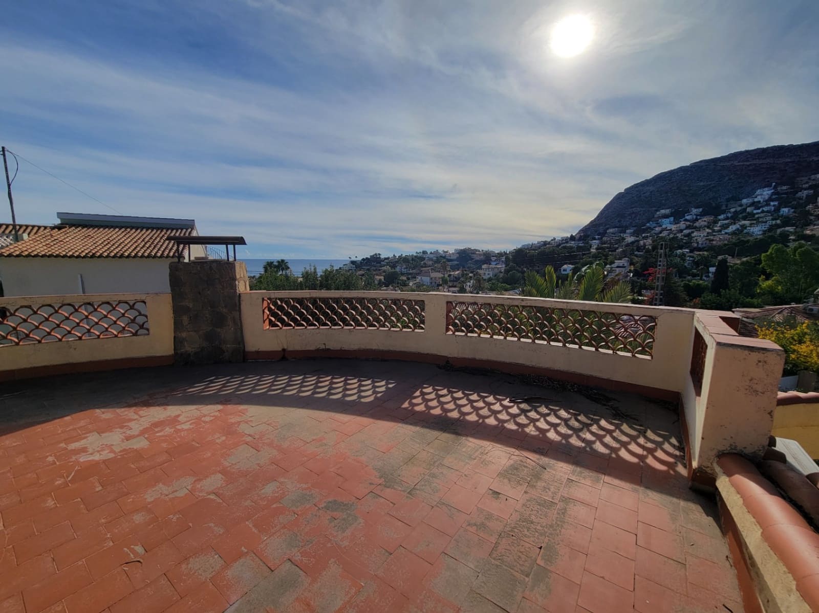 3 makuuhuone Huvila myytävänä paikassa Calpe / Calp mukana 
autotalli - 420 000 € (Ref: 9435002)