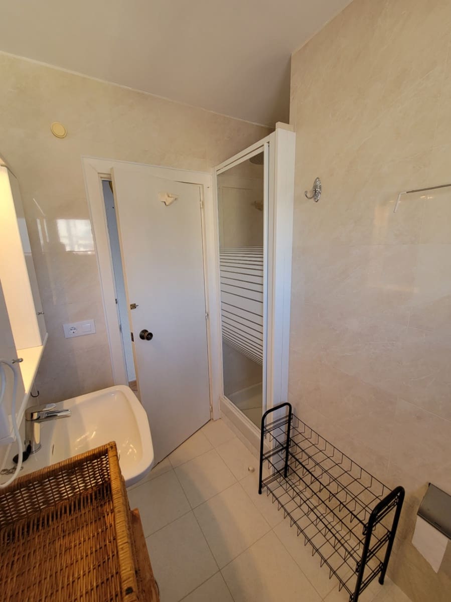 2 bedroom Apartment for sale in Calpe / Calp - € 345,000 (Ref: 9511428)