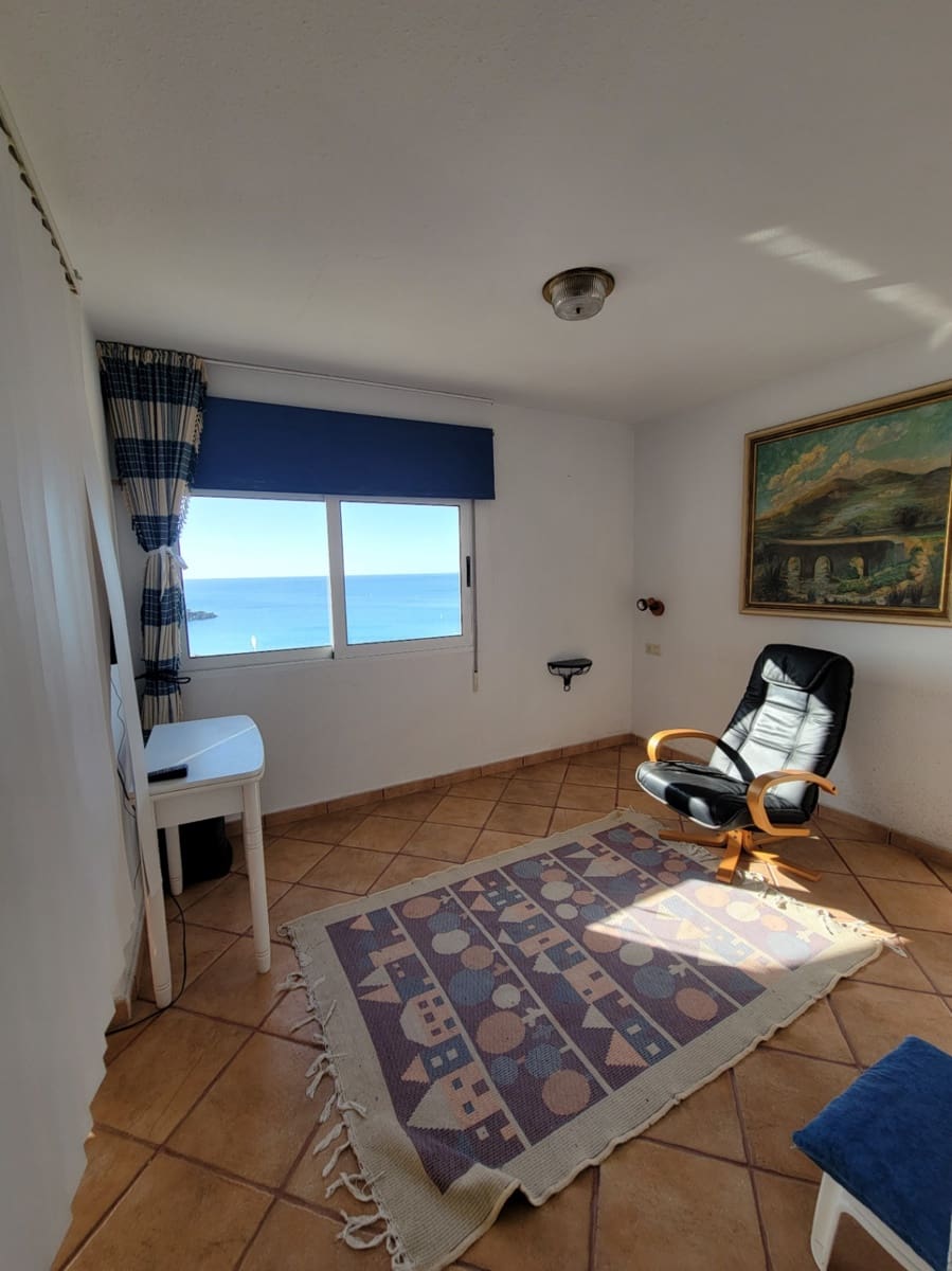2 bedroom Apartment for sale in Calpe / Calp - € 345,000 (Ref: 9511428)