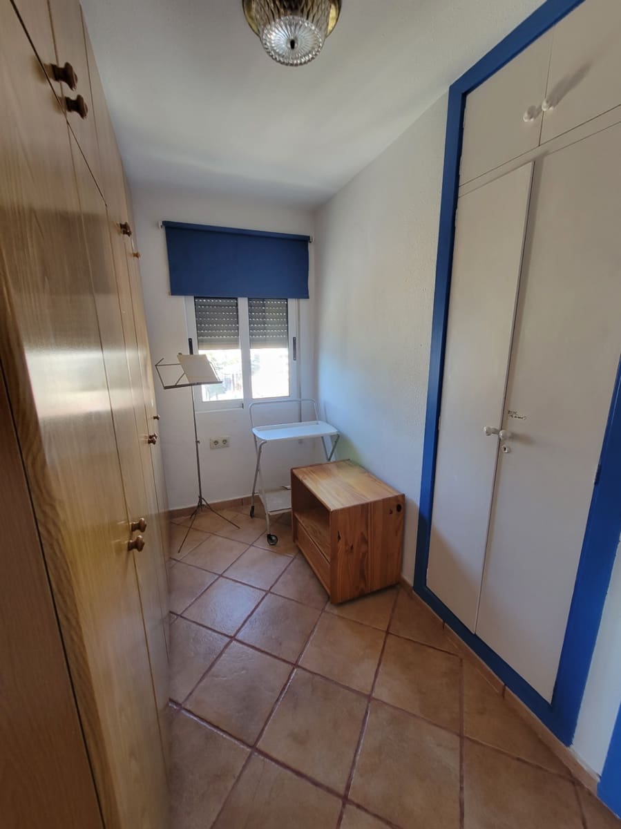 2 bedroom Apartment for sale in Calpe / Calp - € 345,000 (Ref: 9511428)