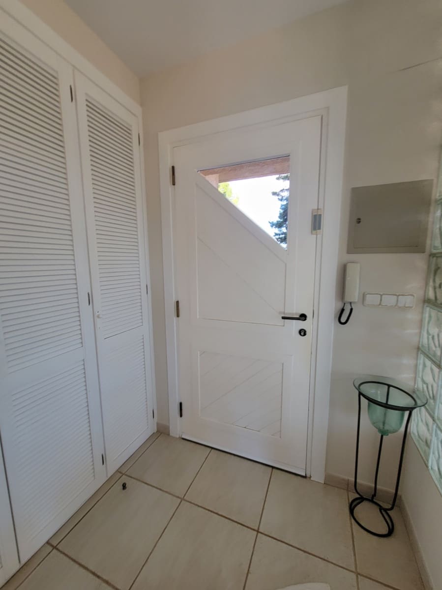 3 sovrum Villa till salu i Calpe / Calp med pool garage - 980 000 € (Ref: 9544485)