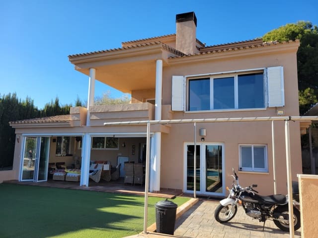 3 sovrum Villa till salu i Cometa - Carrió, Calpe / Calp med pool garage - 980 000 € (Ref: 9544485)
