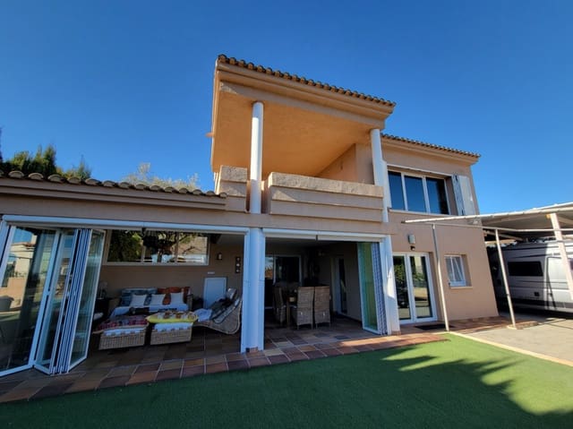 3 sovrum Villa till salu i Cometa - Carrió, Calpe / Calp med pool garage - 980 000 € (Ref: 9544485)