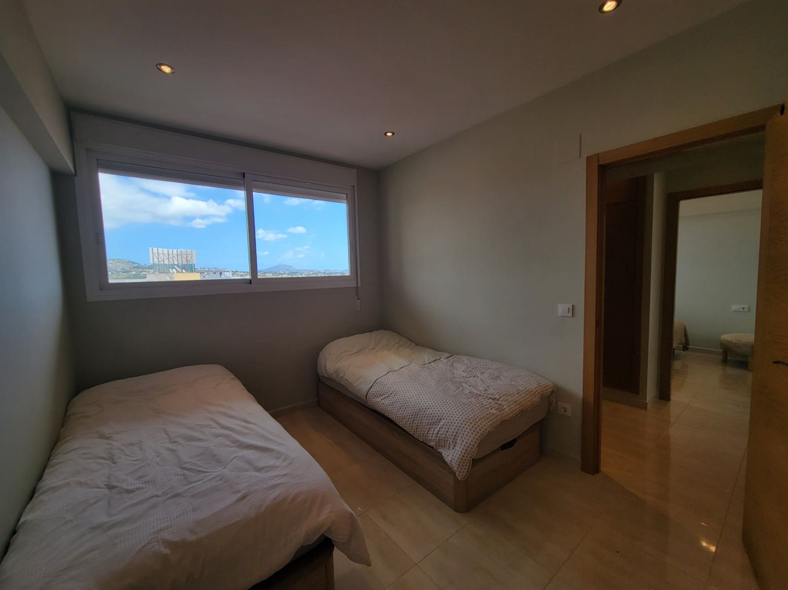 2 bedroom Apartment for sale in Calpe / Calp - € 295,000 (Ref: 9709078)