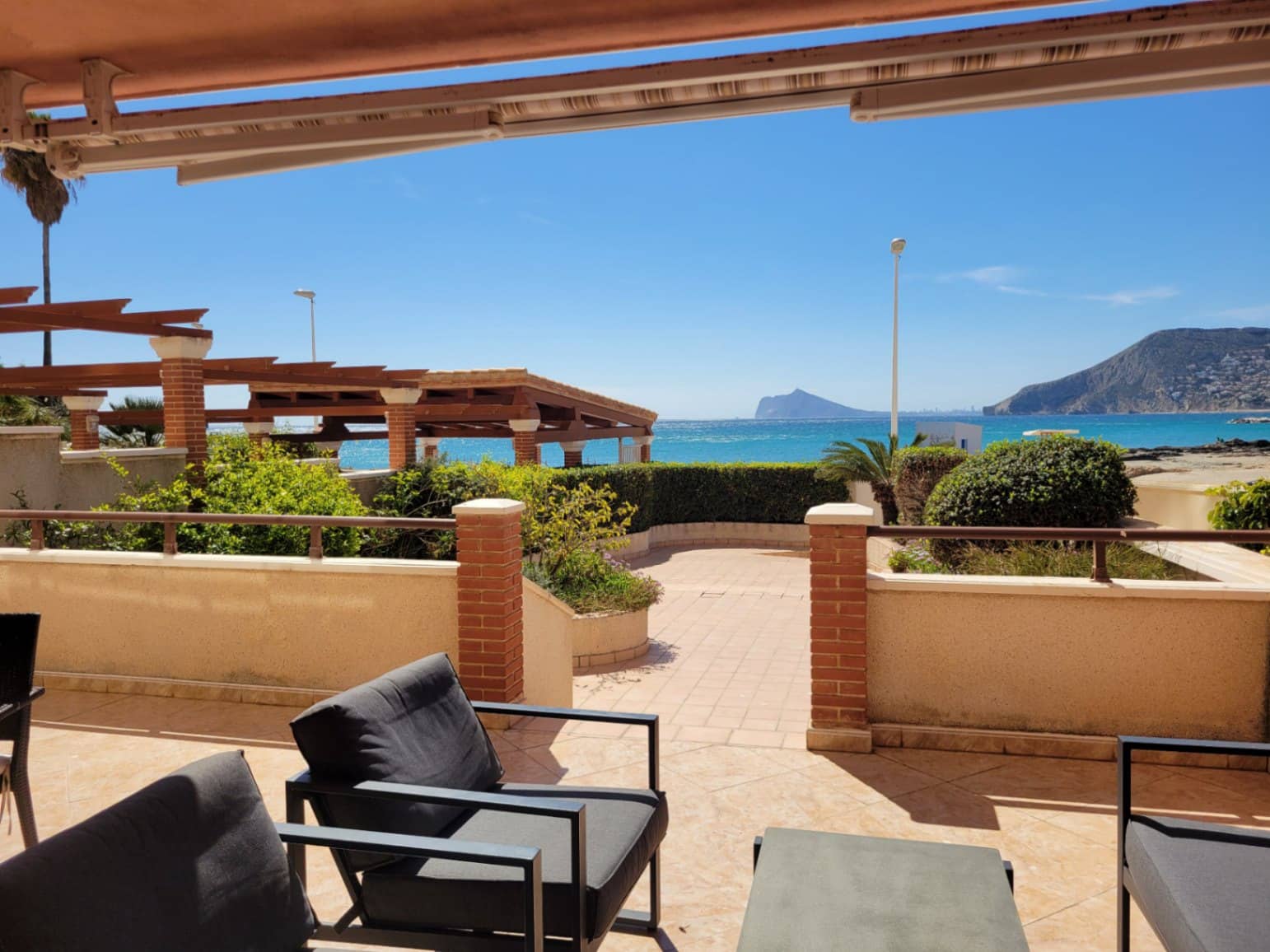 3 soveværelse Lejlighed til salg i Calpe / Calp med swimmingpool garage - € 849.000 (Ref: 9727075)