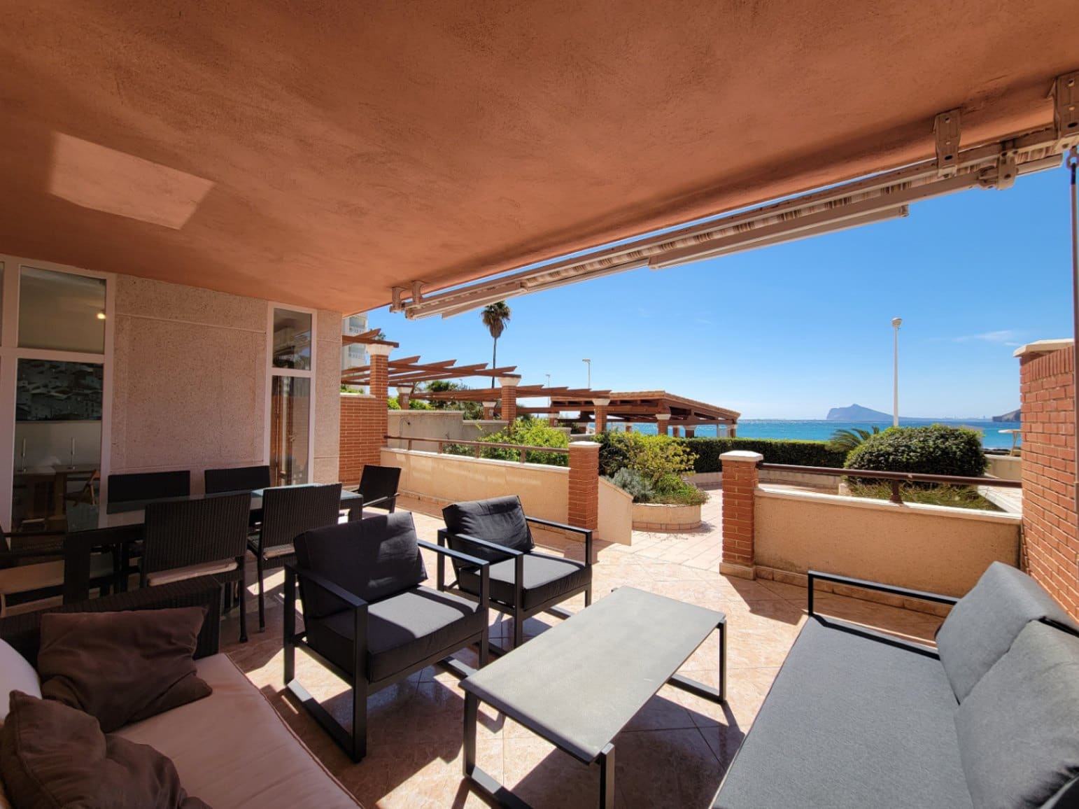 3 soveværelse Lejlighed til salg i Calpe / Calp med swimmingpool garage - € 849.000 (Ref: 9727075)