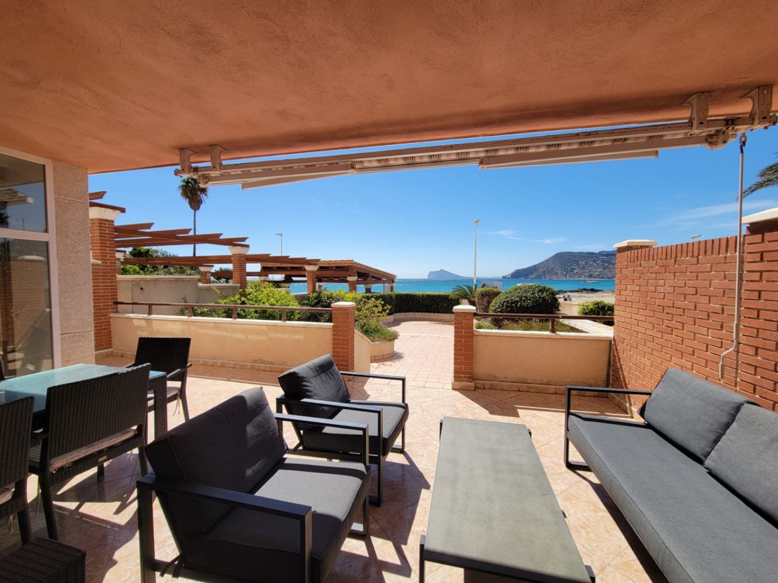 3 soveværelse Lejlighed til salg i Calpe / Calp med swimmingpool garage - € 849.000 (Ref: 9727075)
