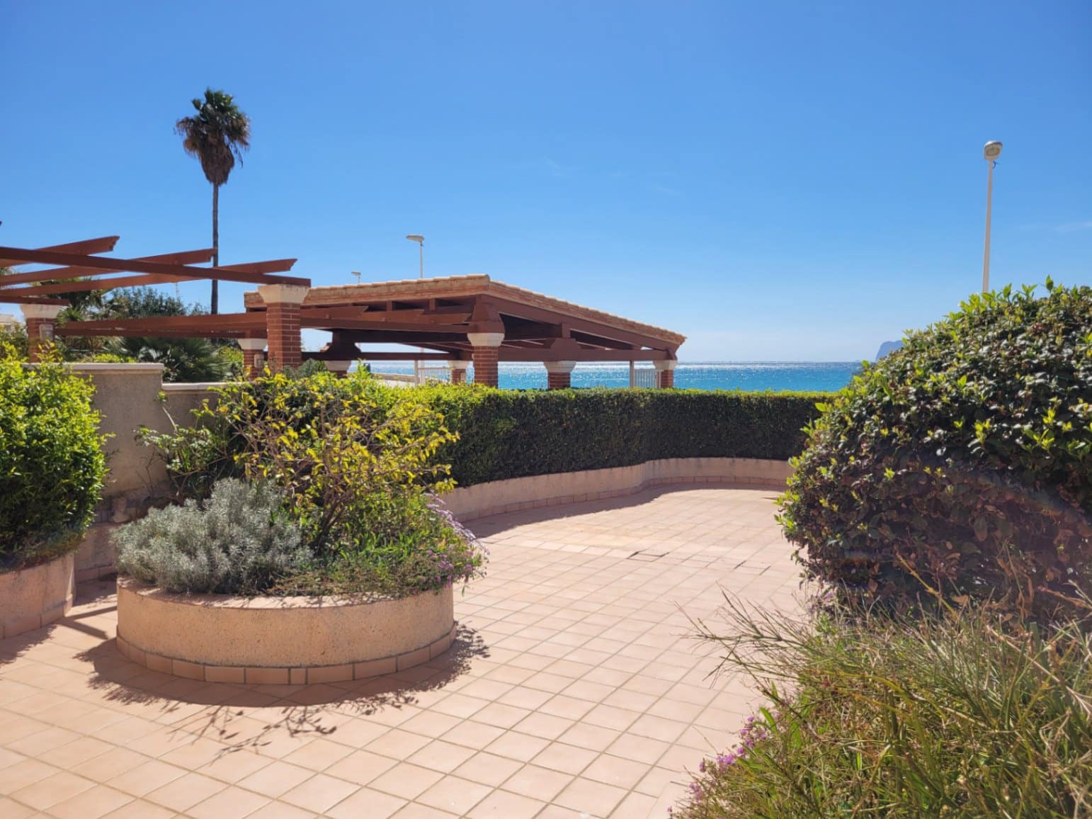 3 soveværelse Lejlighed til salg i Calpe / Calp med swimmingpool garage - € 849.000 (Ref: 9727075)