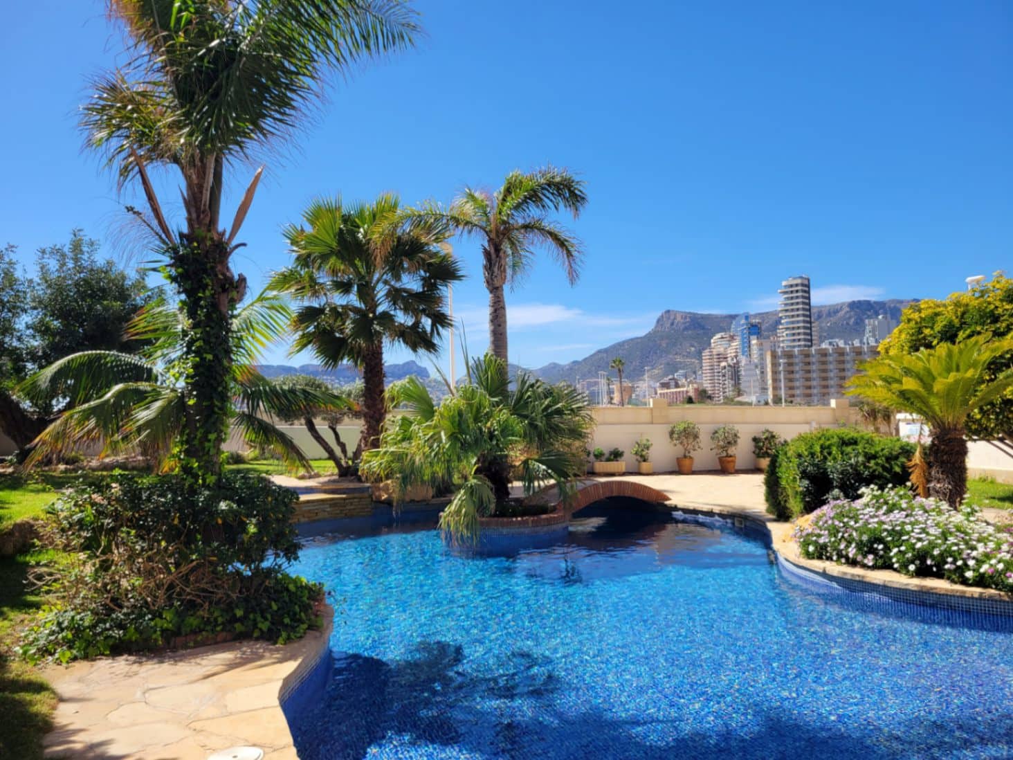 3 soveværelse Lejlighed til salg i Calpe / Calp med swimmingpool garage - € 849.000 (Ref: 9727075)