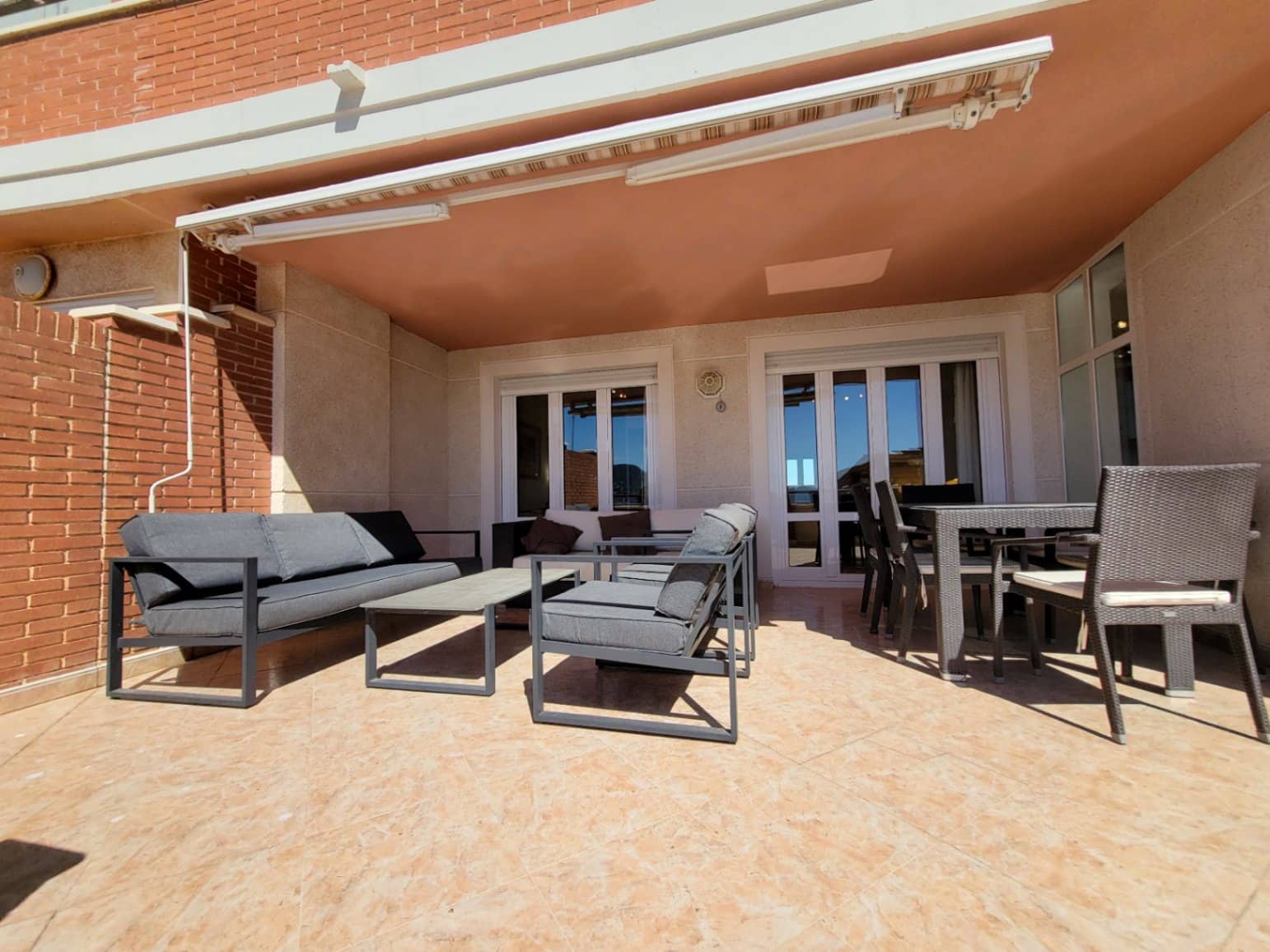 3 soveværelse Lejlighed til salg i Calpe / Calp med swimmingpool garage - € 849.000 (Ref: 9727075)