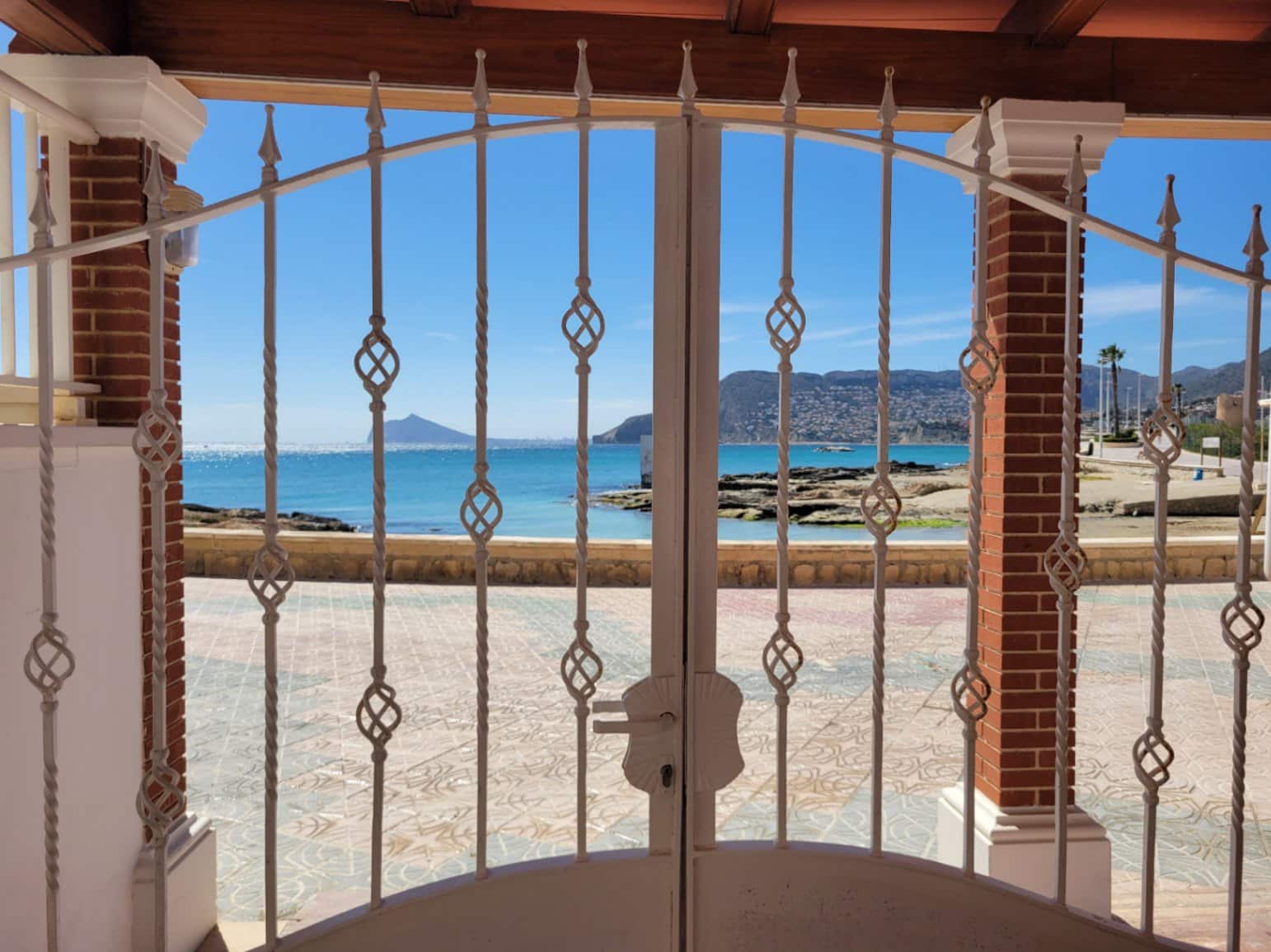 3 soveværelse Lejlighed til salg i Calpe / Calp med swimmingpool garage - € 849.000 (Ref: 9727075)