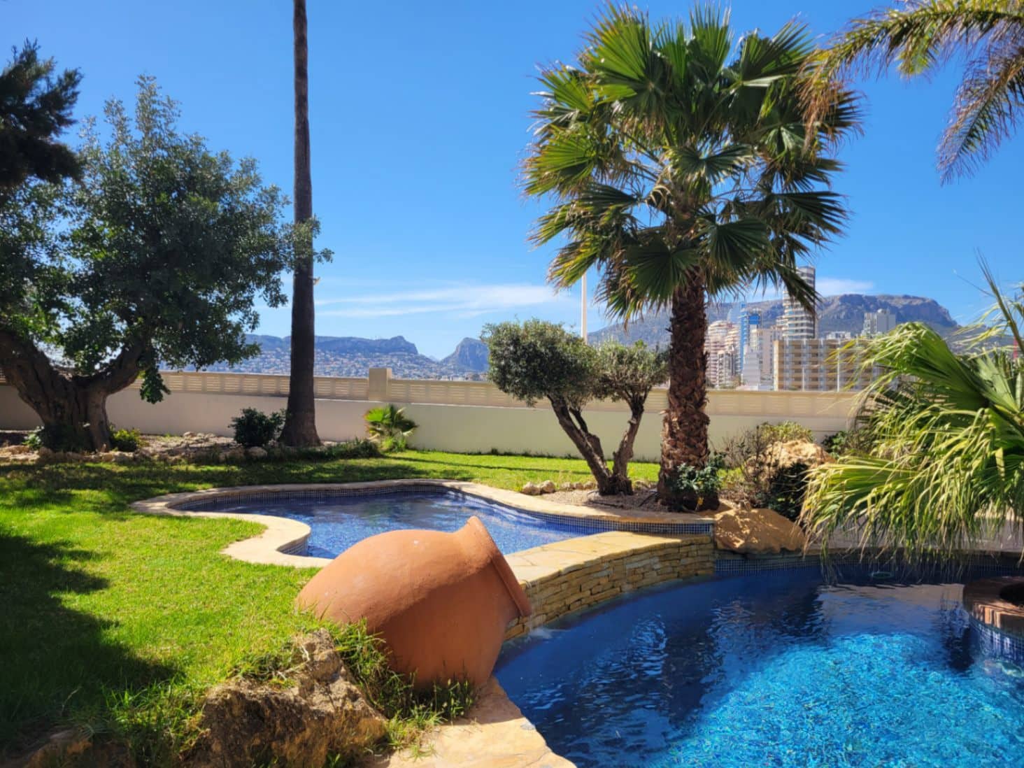 3 soveværelse Lejlighed til salg i Calpe / Calp med swimmingpool garage - € 849.000 (Ref: 9727075)