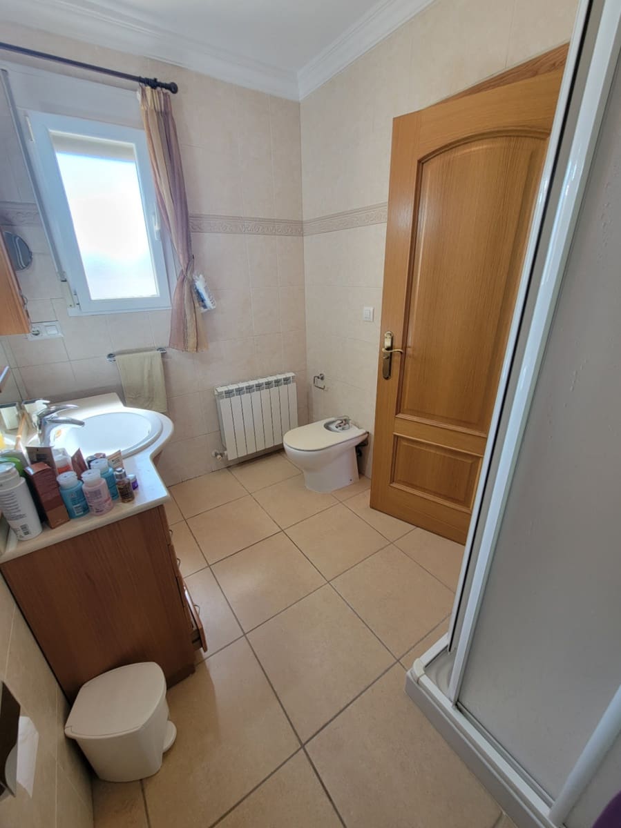 4 bedroom Villa for sale in Calpe / Calp with pool garage - € 799,000 (Ref: 9734015)