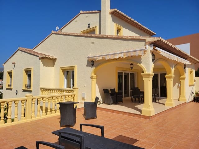 5 slaapkamer Villa te koop in Cometa - Carrió, Calpe / Calp met zwembad garage - € 799.000 (Ref: 9734015)