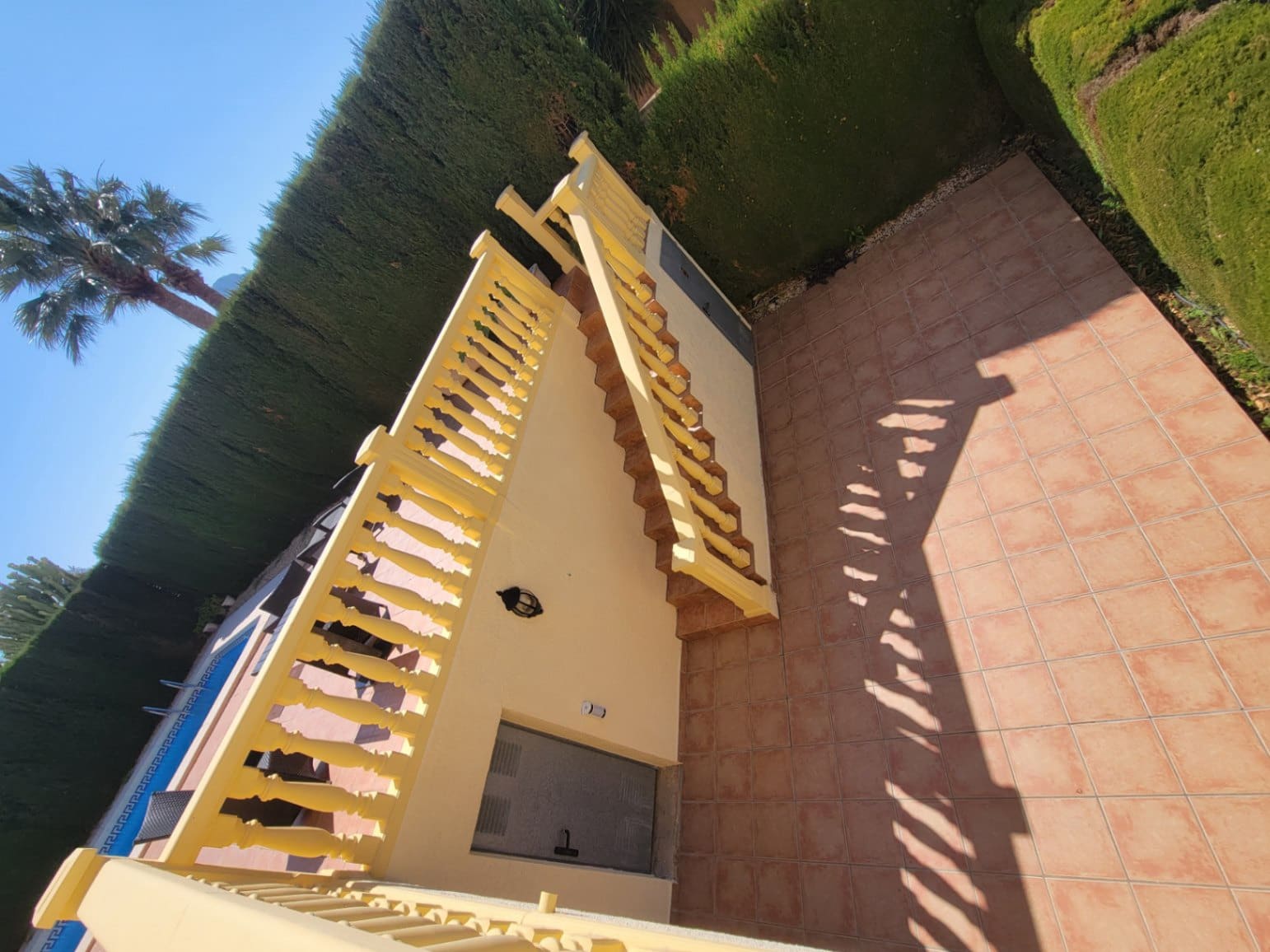 4 bedroom Villa for sale in Calpe / Calp with pool garage - € 799,000 (Ref: 9734015)