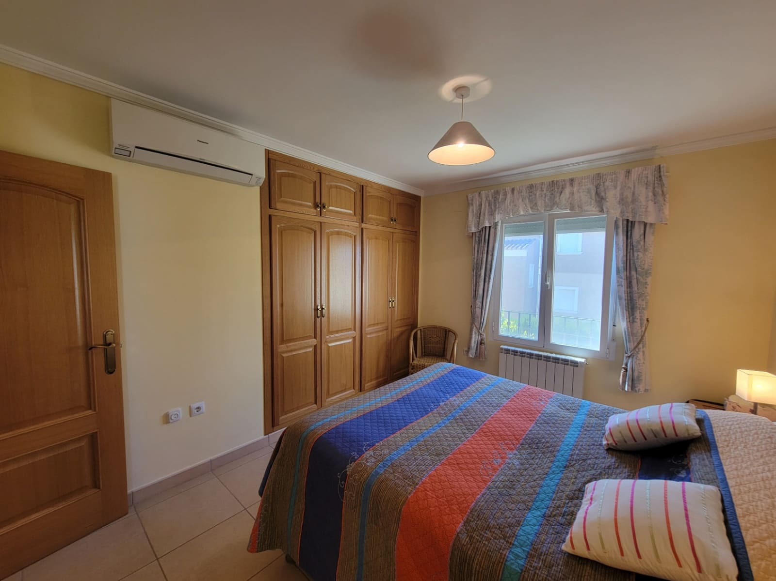 4 bedroom Villa for sale in Calpe / Calp with pool garage - € 799,000 (Ref: 9734015)