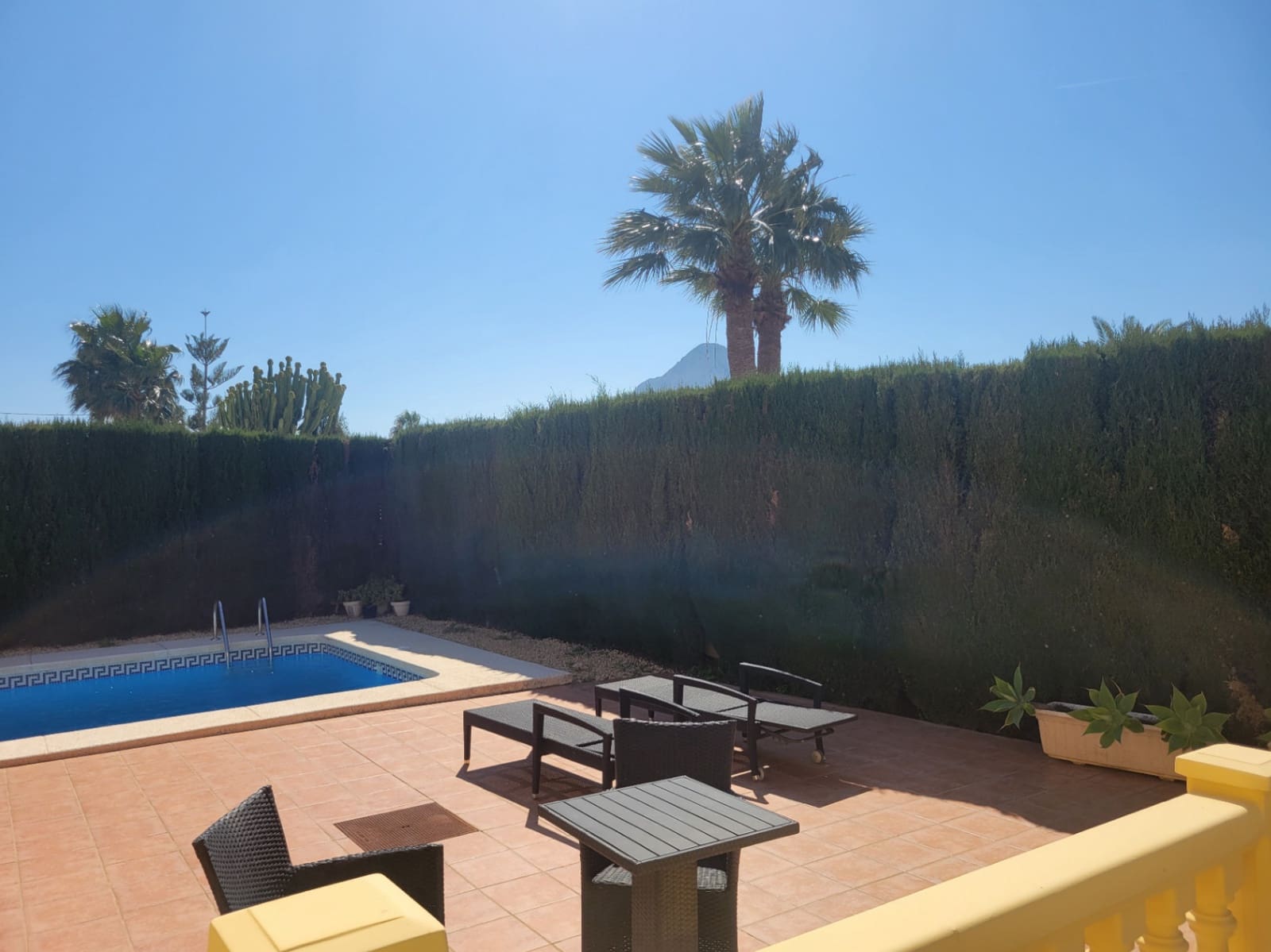 5 bedroom Villa for sale in Calpe / Calp with pool garage - € 799,000 (Ref: 9734015)