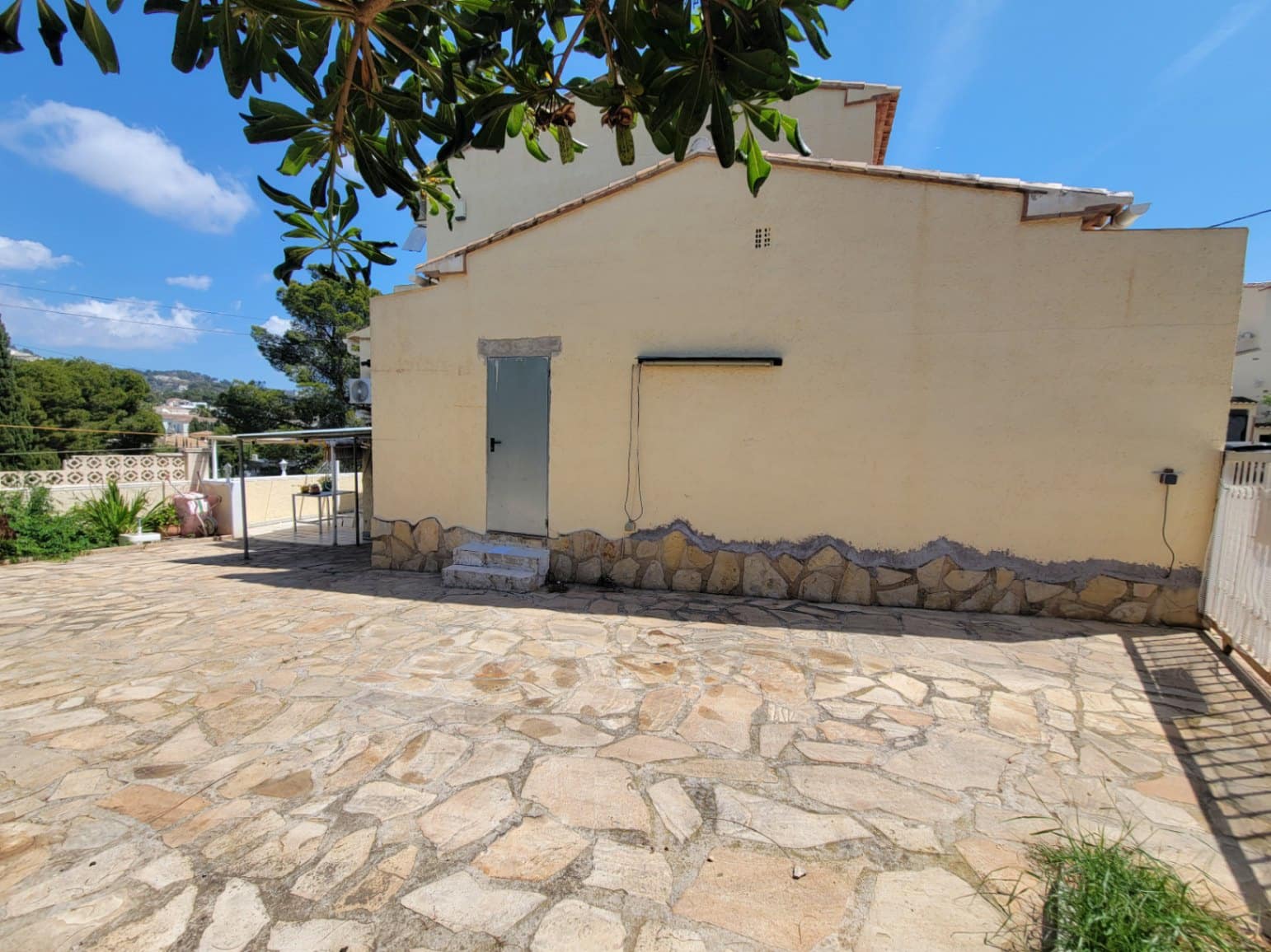 3 bedroom Bungalow for sale in Benissa with pool garage - € 350,000 (Ref: 9820844)