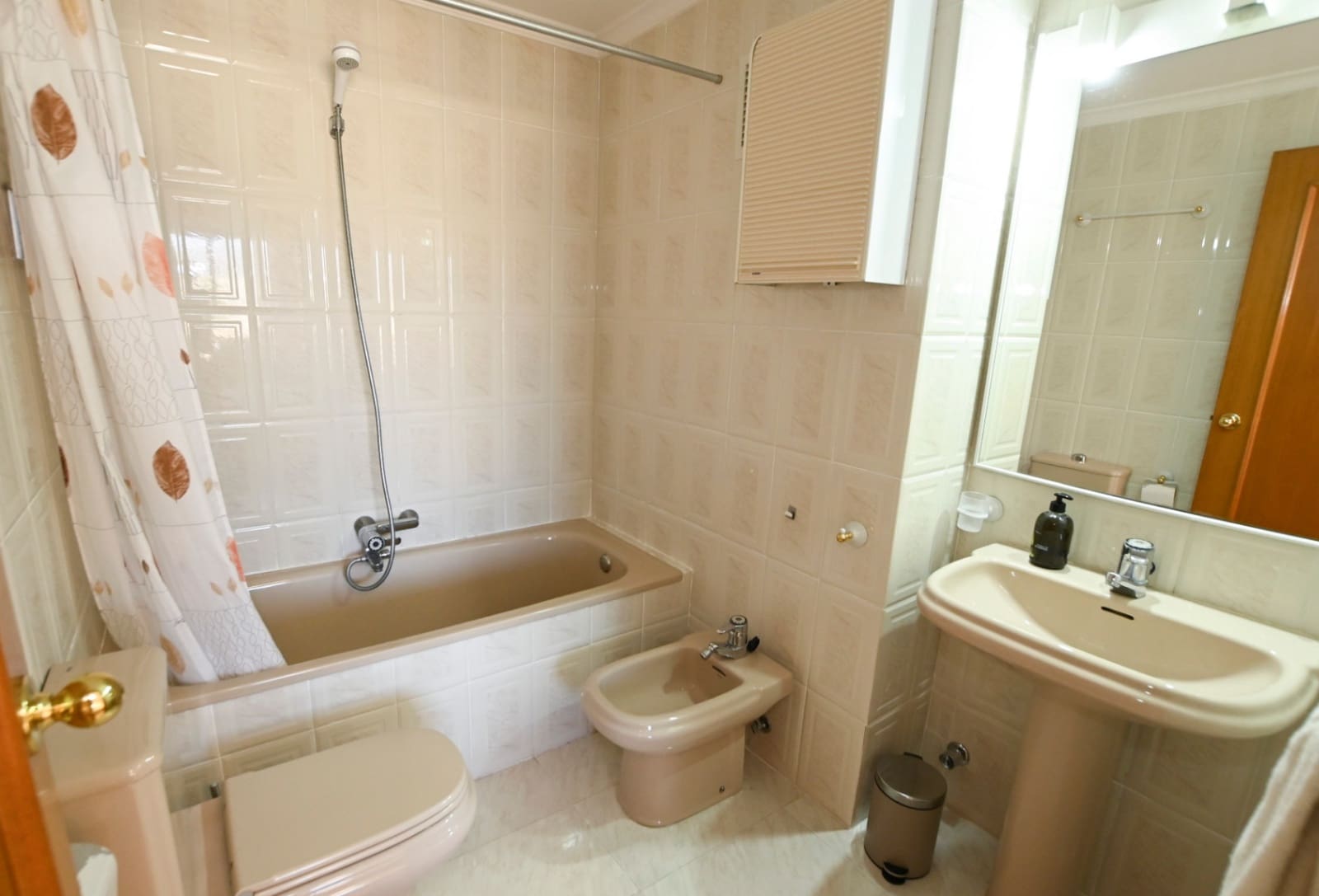 2 makuuhuone Huoneisto myytävänä paikassa Calpe / Calp mukana uima-altaan - 380 000 € (Ref: 9939116)