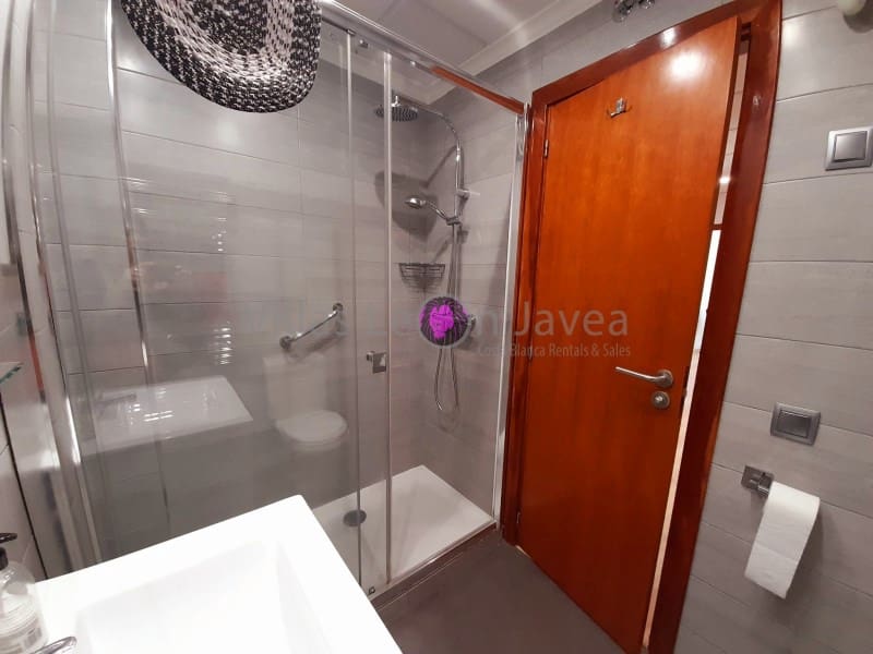 3 soveværelse Lejlighed til leje i Javea / Xabia med swimmingpool garage - € 1.650 (Ref: 9605283)