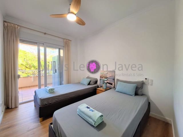 3 bedroom Apartment for rent in Puerto, Javea / Xàbia with pool garage - € 1,650 (Ref: 9605283)