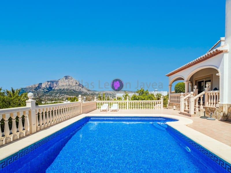 Chalet de 3 habitaciones en Javea / Xàbia en alquiler vacacional con piscina - 1.495 € (Ref: 9605284)