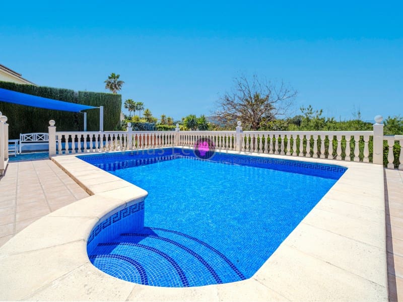 Chalet de 3 habitaciones en Javea / Xàbia en alquiler vacacional con piscina - 1.495 € (Ref: 9605284)